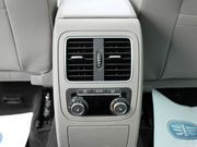 2012款 2.0TSI DSG至尊型 2012款 2.0TSI DSG至尊型