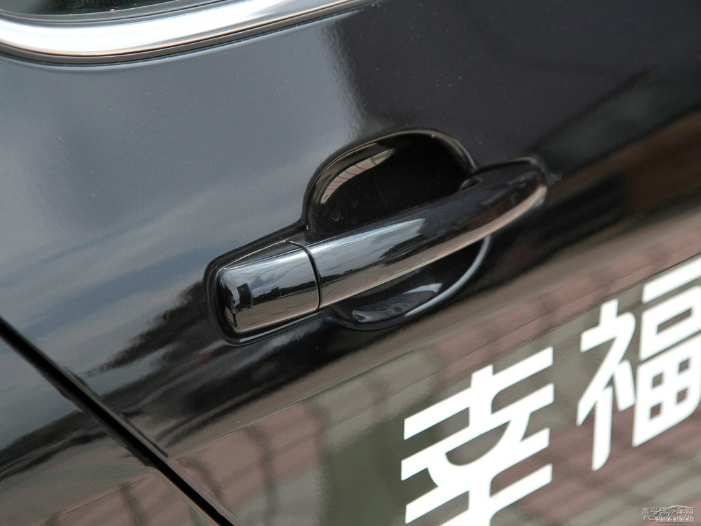 珠光黑標(biāo)致408外觀圖片