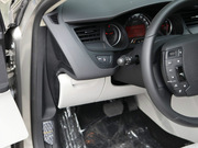 2011款 2.3L 尊貴型 2011款 2.3L 尊貴型