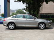 2011款 2.3L 尊貴型 2011款 2.3L 尊貴型