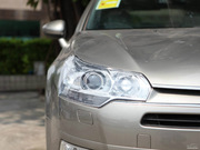 2011款 2.3L 尊貴型 2011款 2.3L 尊貴型