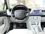 2011款 2.3L 尊貴型 2011款 2.3L 尊貴型