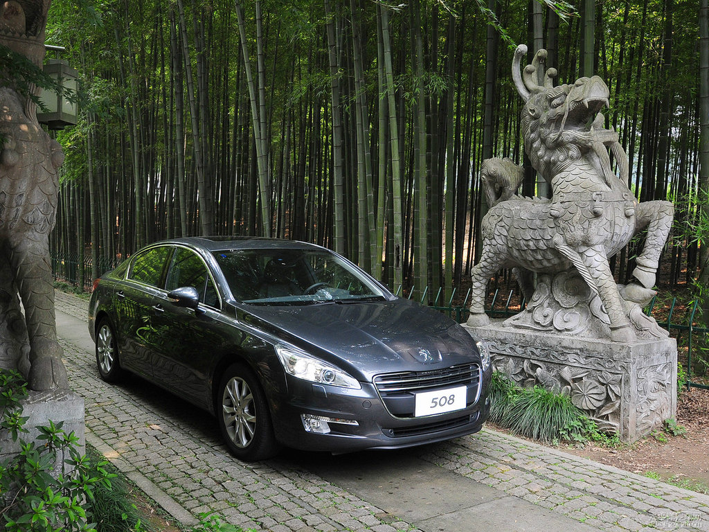 鎢金灰標(biāo)致508整車外觀外觀圖片