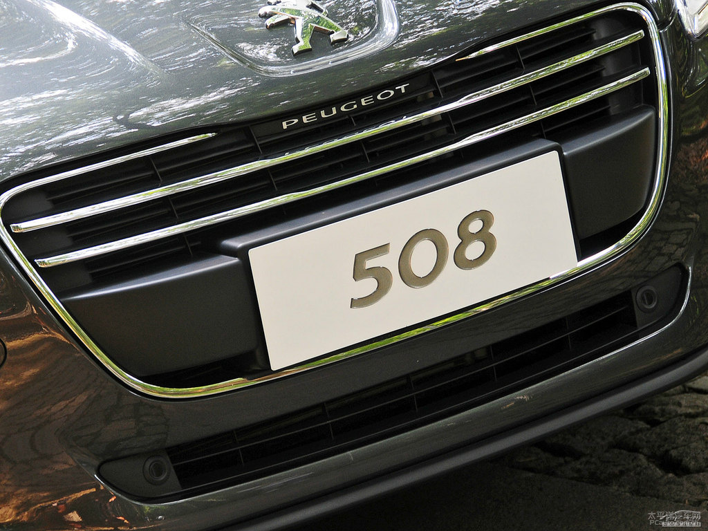 鎢金灰標致508車頭外觀圖片