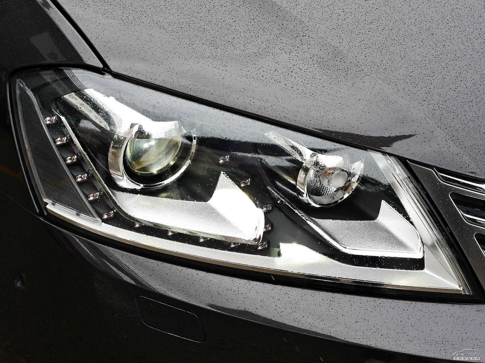 邁騰外觀高清大圖