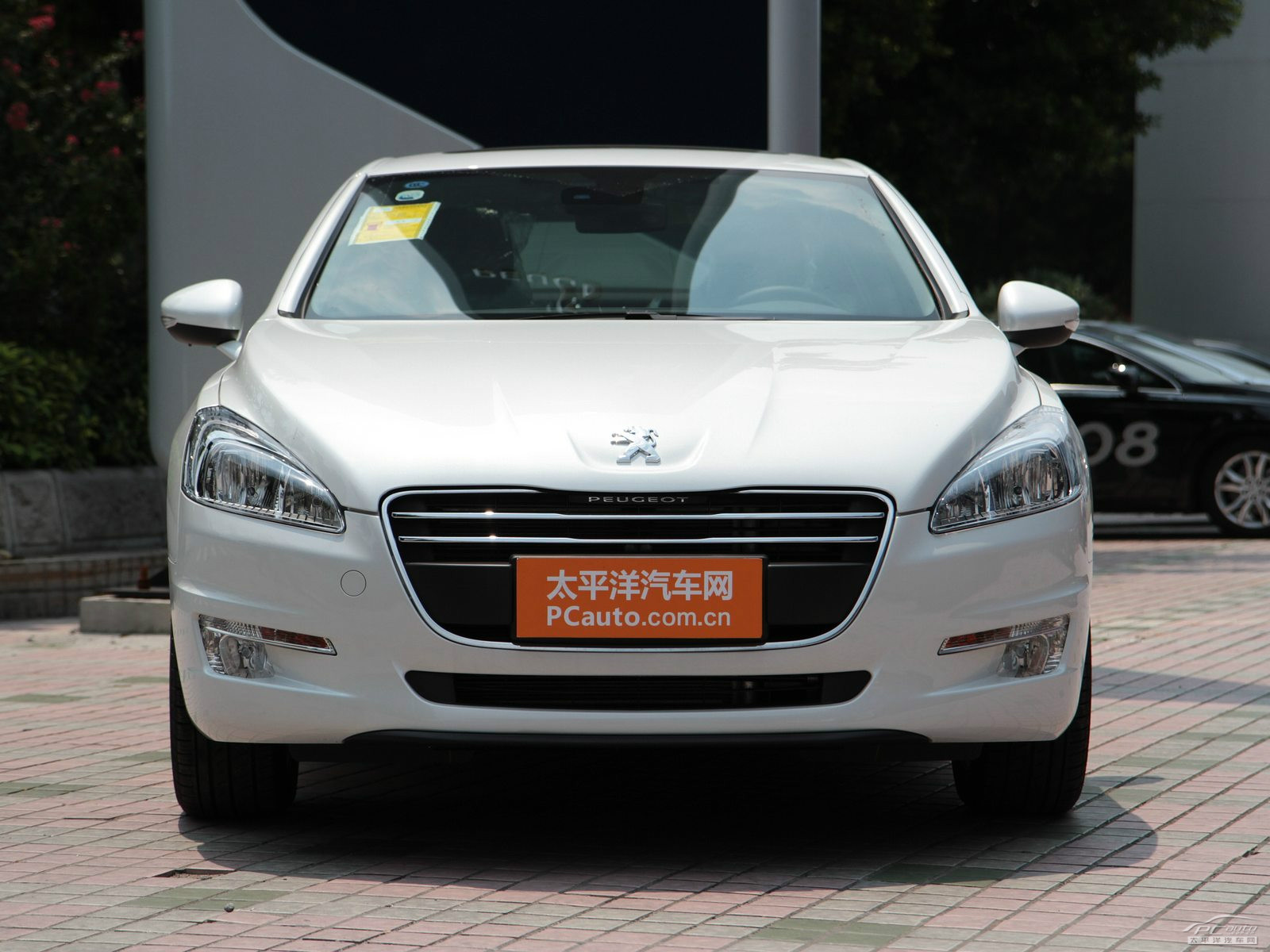 標(biāo)致508外觀高清大圖