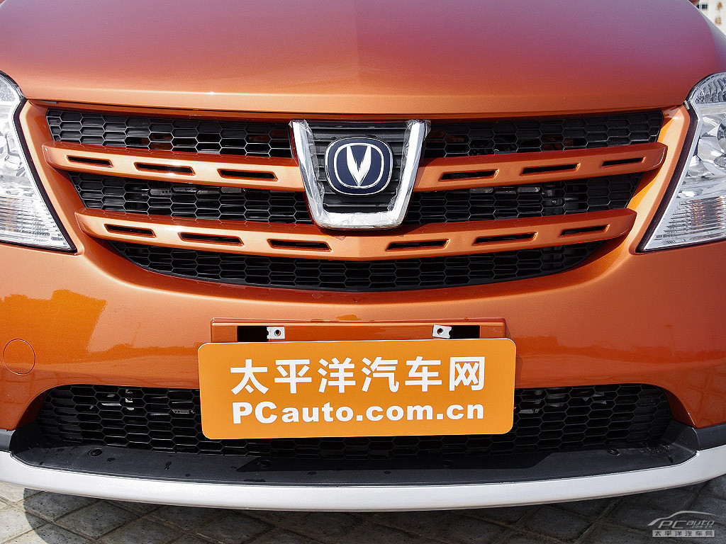 長(zhǎng)安CX20外觀高清大圖