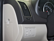 2011款 2.0L LUX 自動 至尊版 2011款 2.0L LUX 自動 至尊版