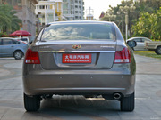 2011款 2.0L 自動標準版 2011款 2.0L 自動標準版