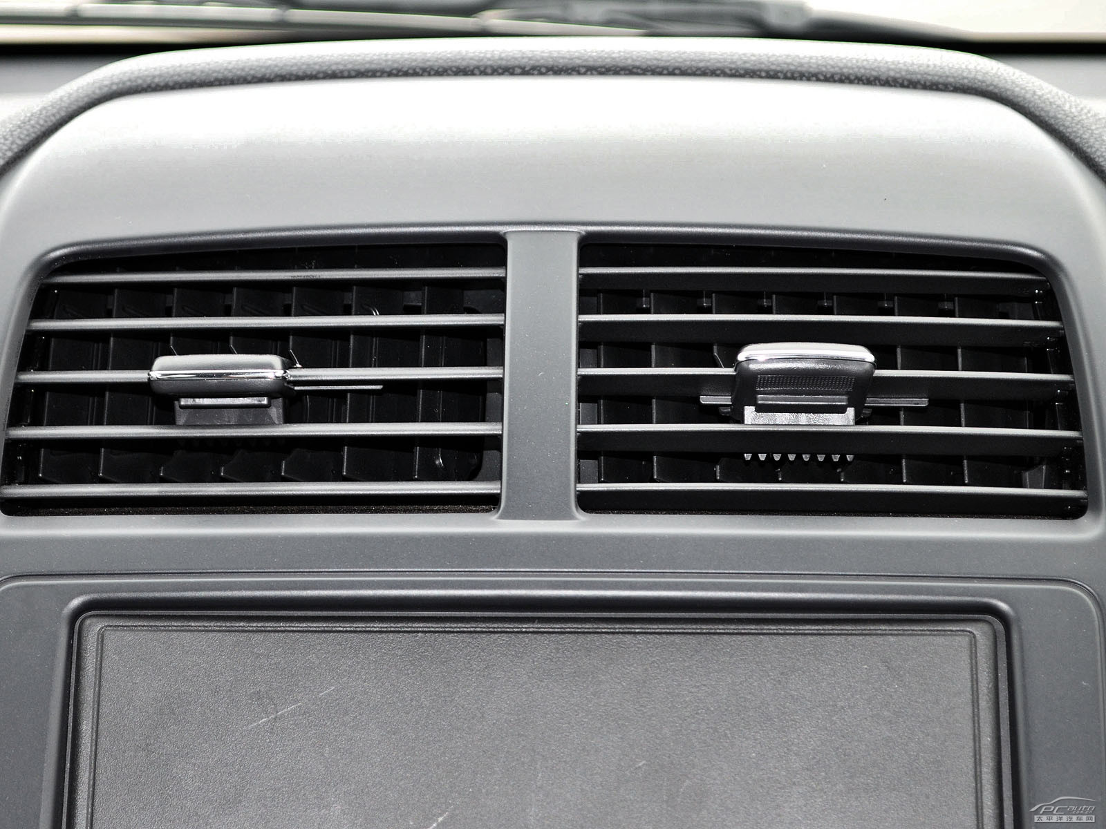 ASX勁炫(海外)內(nèi)飾高清大圖