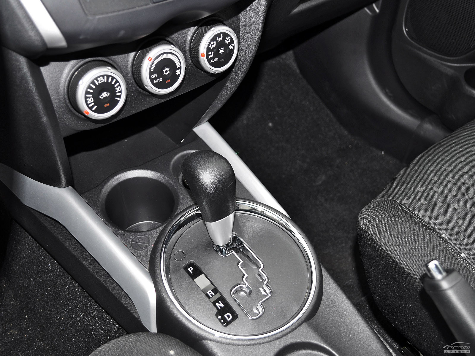 ASX勁炫(海外)內(nèi)飾高清大圖