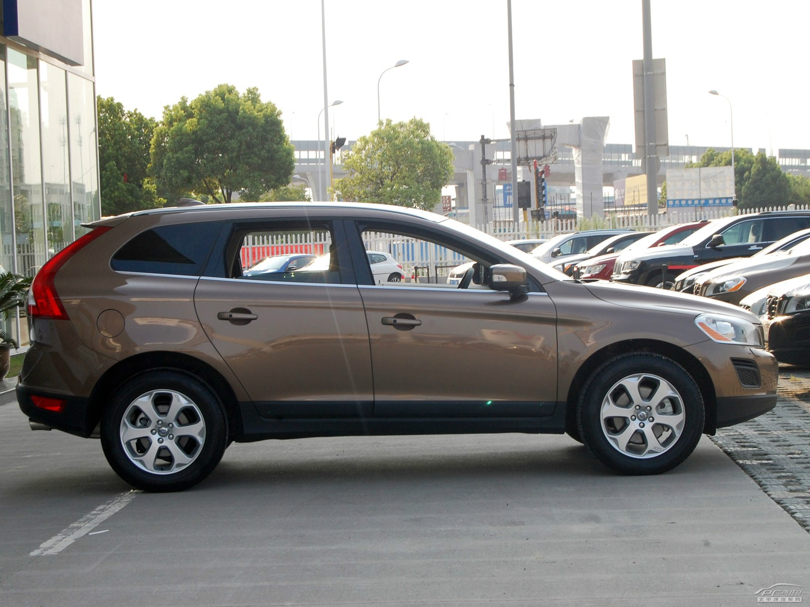 沃爾沃XC60(進(jìn)口)外觀高清大圖