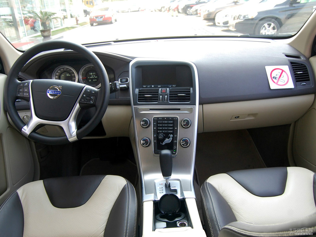 ɫ֠XC60(M(jn))(ni)DƬ