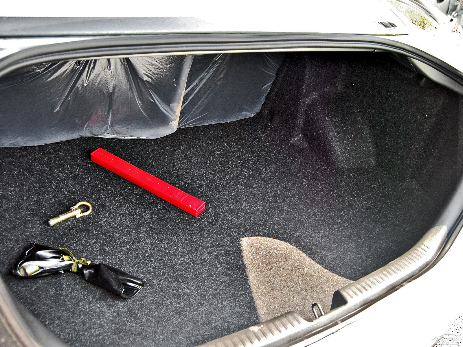 奔騰B50空間高清大圖