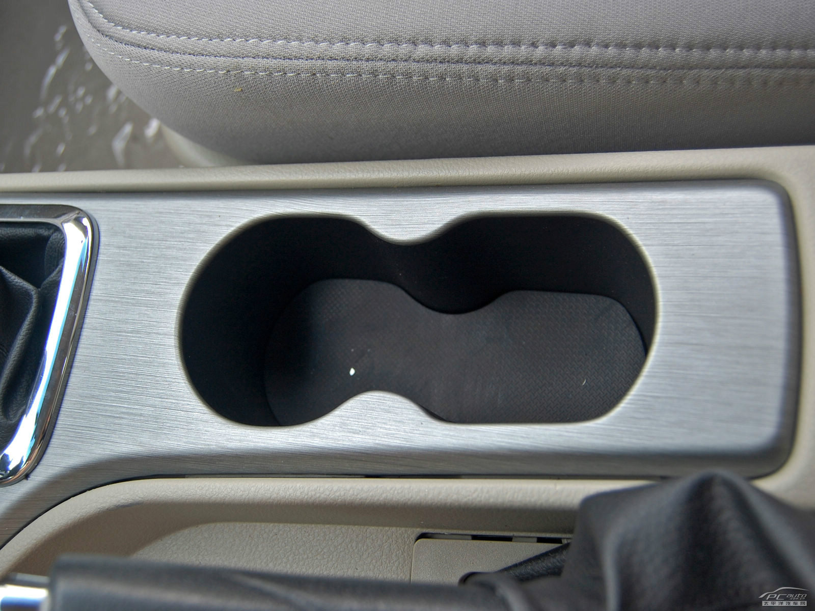 長安CX30空間高清大圖