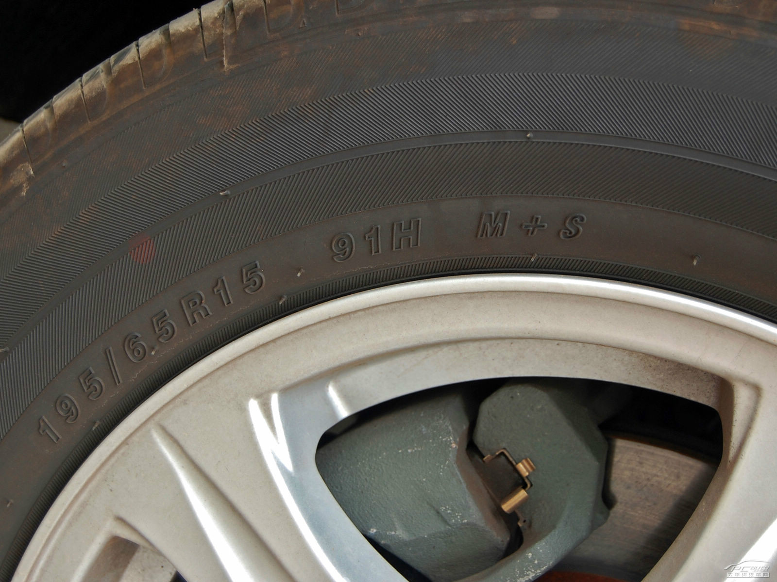 長安CX30細(xì)節(jié)高清大圖