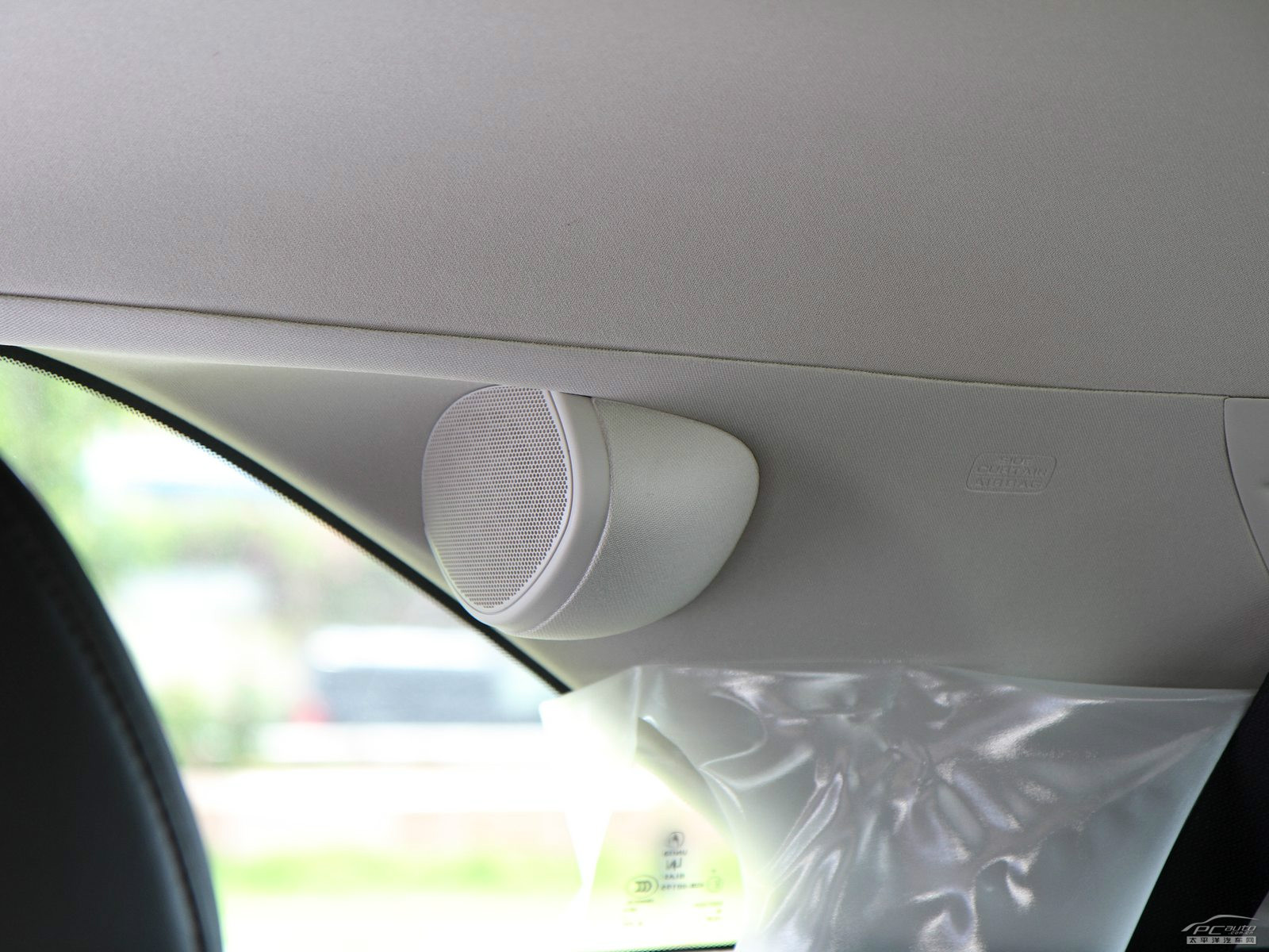 謳歌MDX內(nèi)飾高清大圖