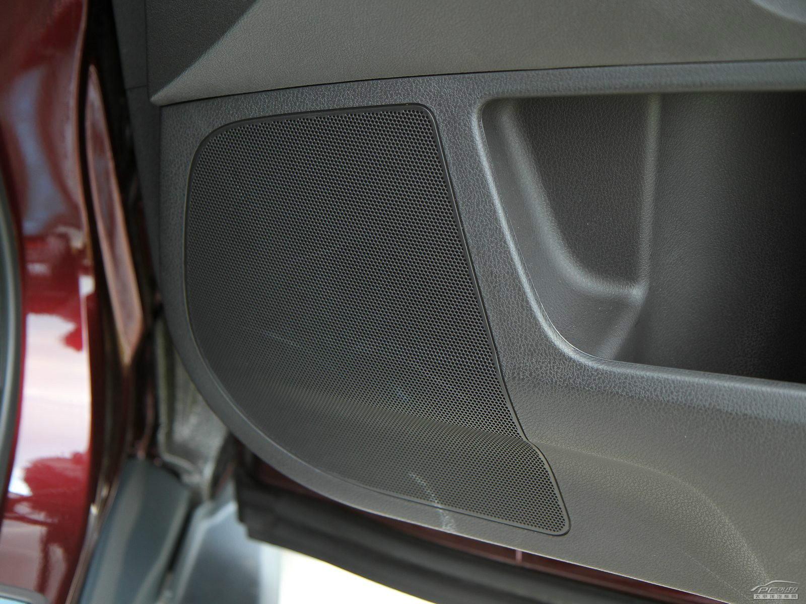 謳歌MDX內(nèi)飾高清大圖