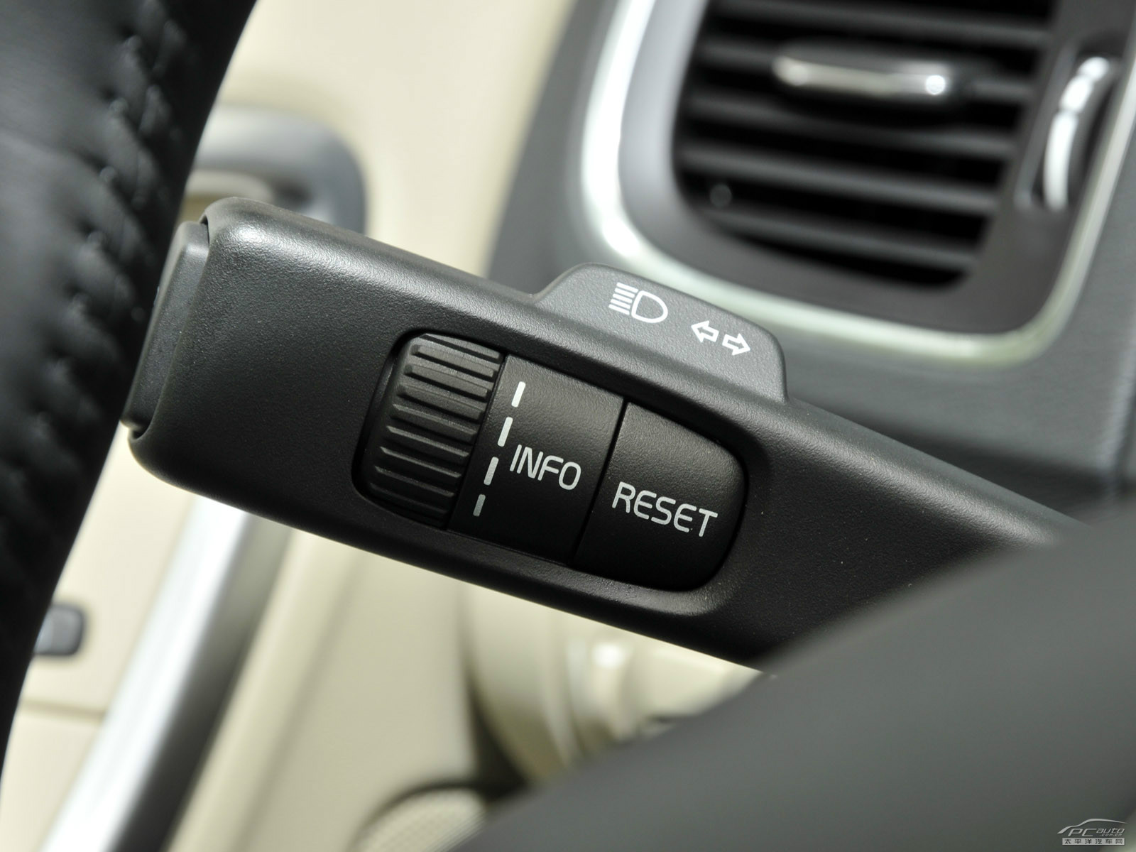 沃爾沃S60(進(jìn)口)內(nèi)飾高清大圖