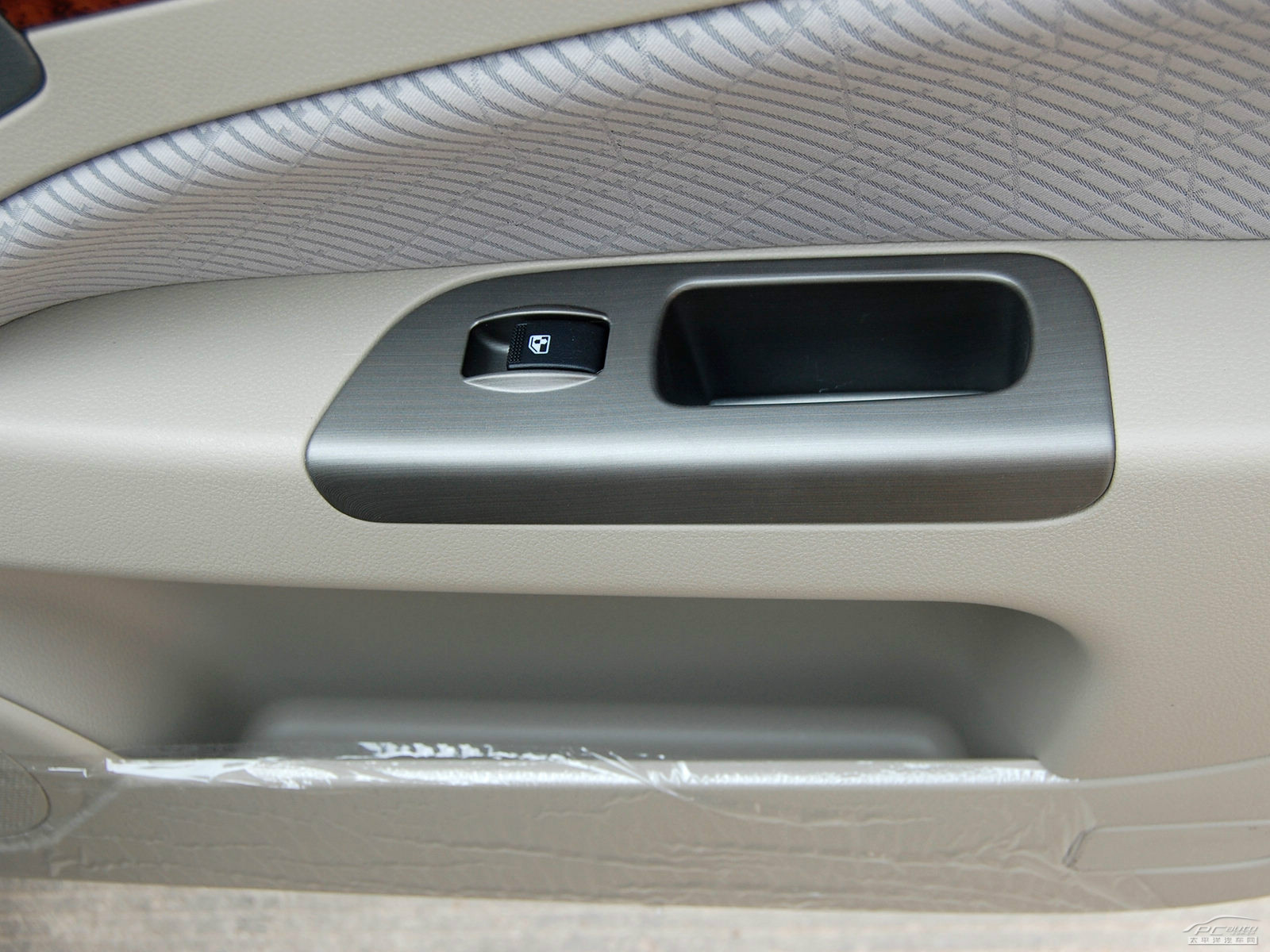 長(zhǎng)安CX30空間高清大圖