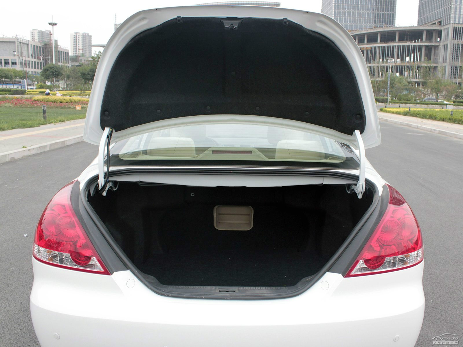 華泰B11空間高清大圖