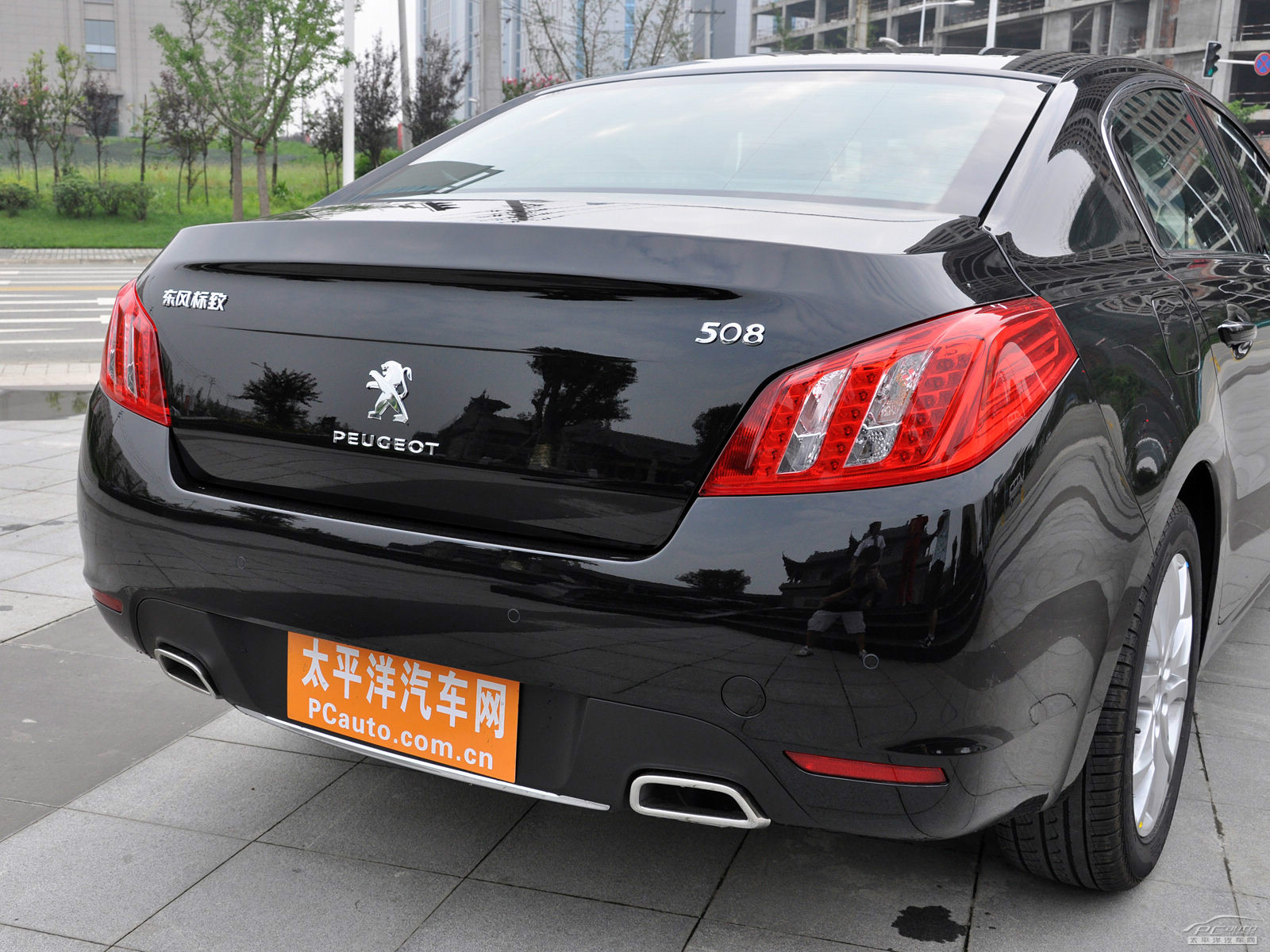 標(biāo)致508外觀高清大圖