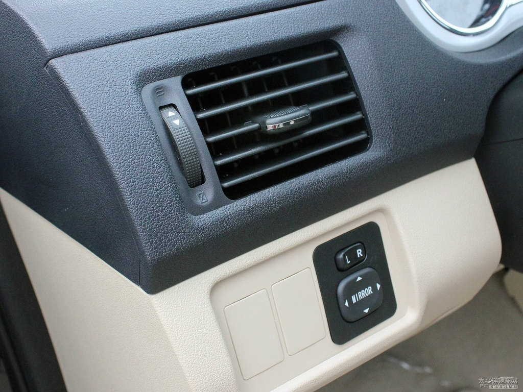 LC30^DƬ
