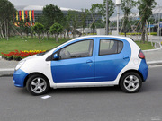 2011款 1.3L 手動(dòng) 藍(lán)白雙色無(wú)敵型 2011款 1.3L 手動(dòng) 藍(lán)白雙色無(wú)敵型