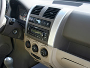 2010款 騰達(dá) 1.0L 豪華型 2010款 騰達(dá) 1.0L 豪華型