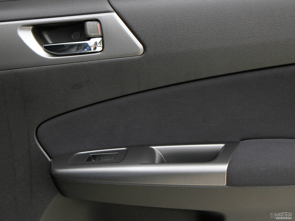 珠光海洋藍(lán)森林人內(nèi)飾圖片