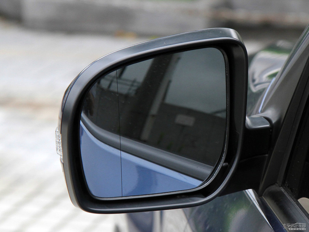 珠光海洋藍森林人外觀圖片