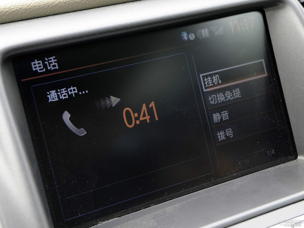 流砂金樓蘭中控內(nèi)飾圖片
