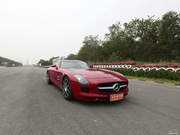 2011 AMG SLS