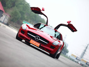 2011 AMG SLS