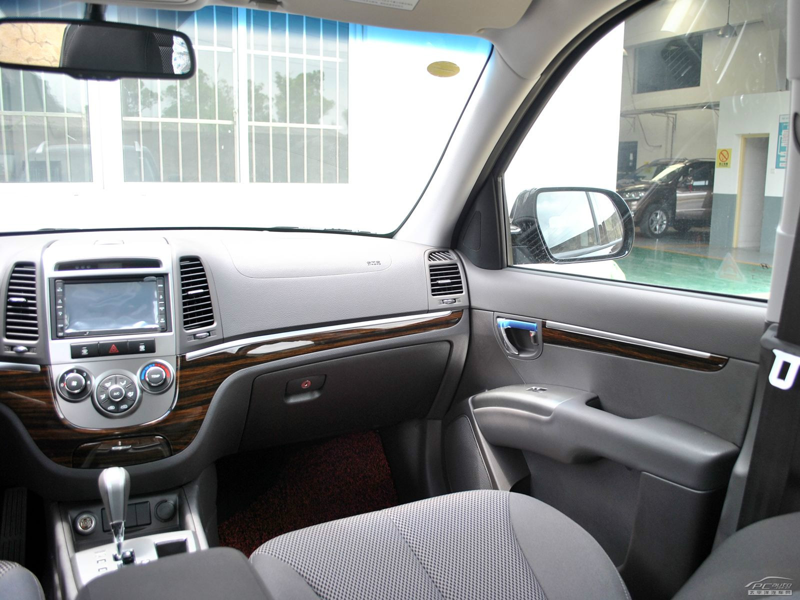 勝達(進口)內(nèi)飾高清大圖