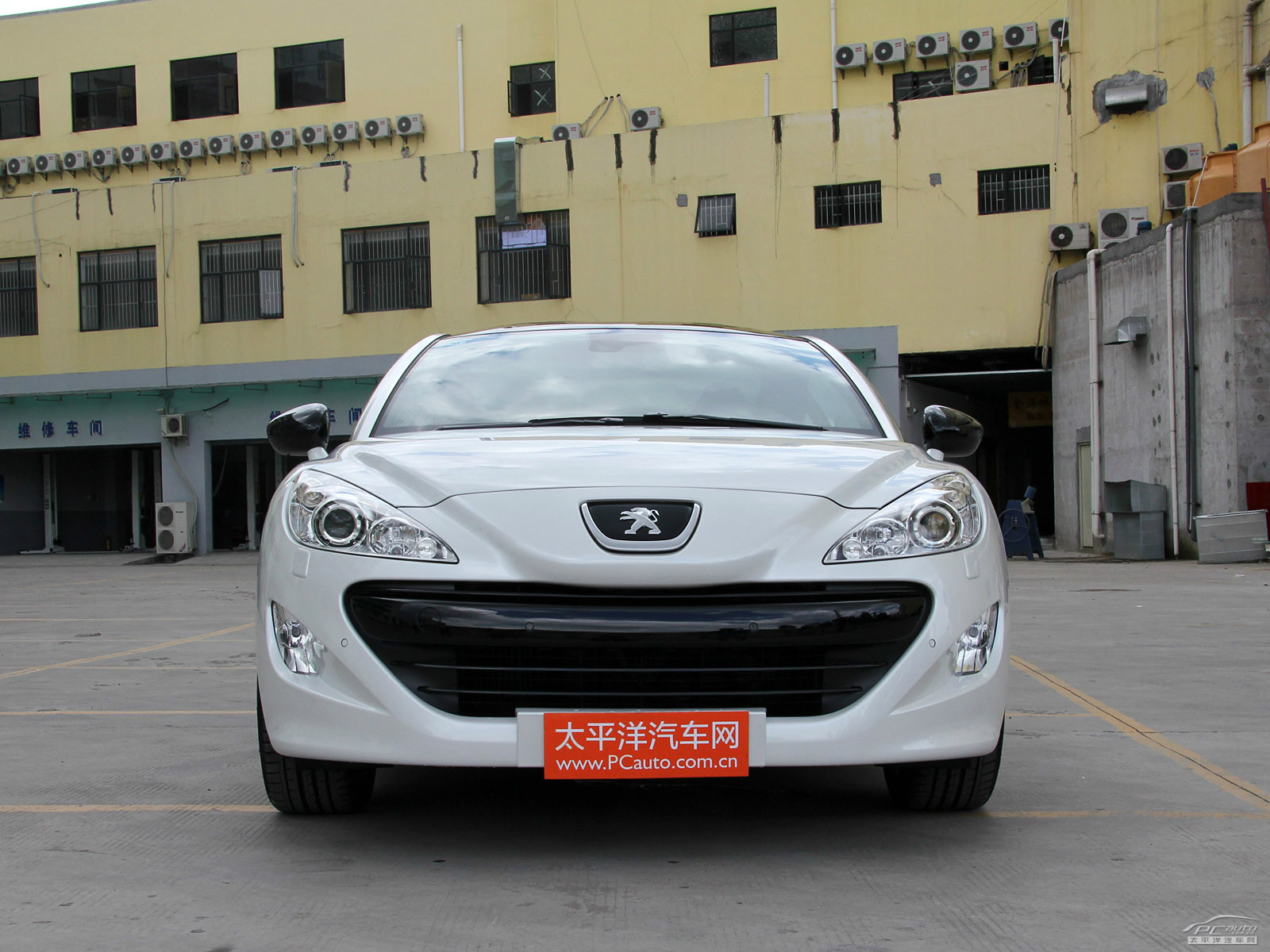 標(biāo)致RCZ外觀高清大圖