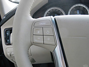 2011款 3.0 T6 AWD 智尊版 2011款 3.0 T6 AWD 智尊版