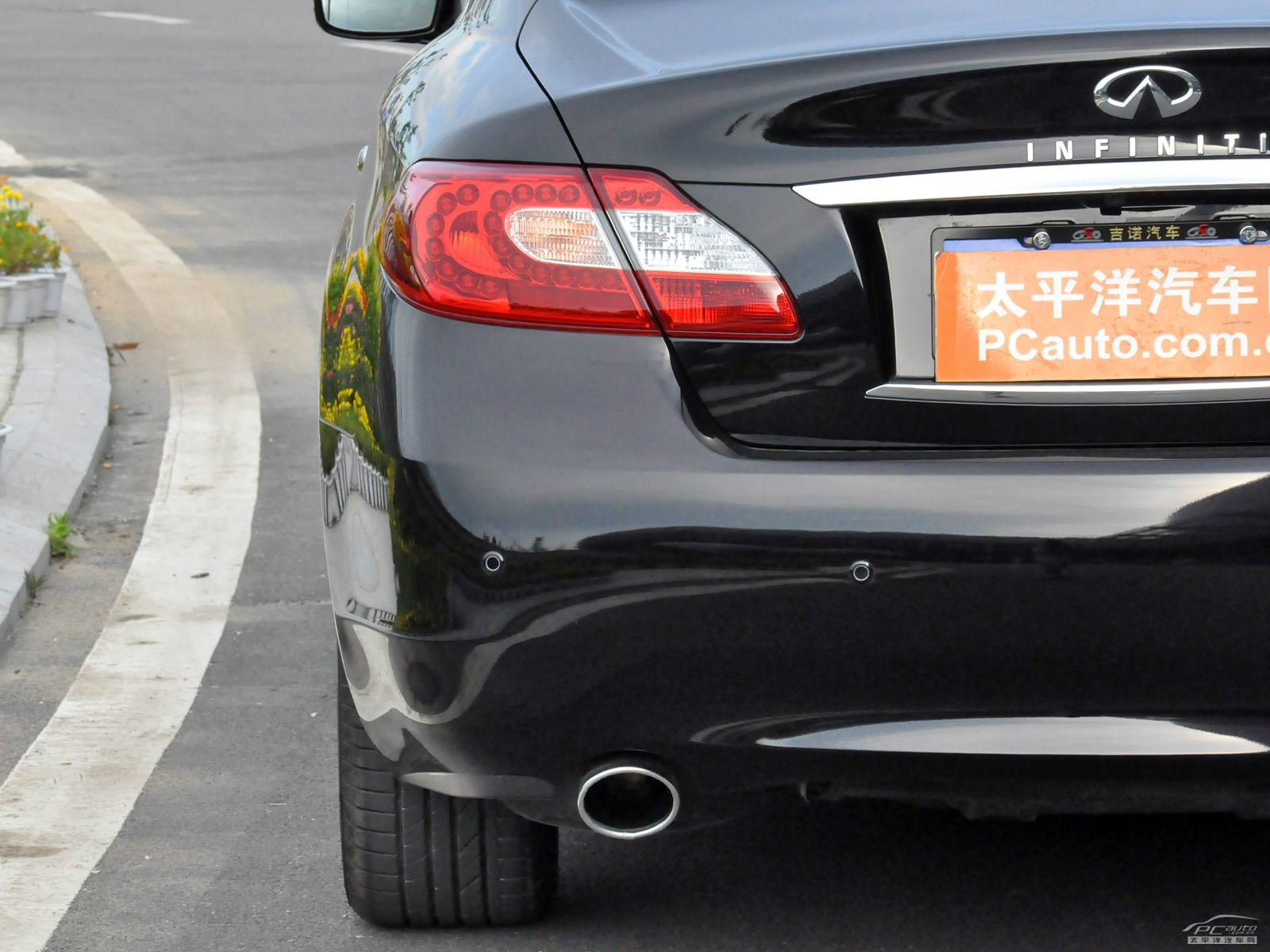 英菲尼迪M外觀高清大圖