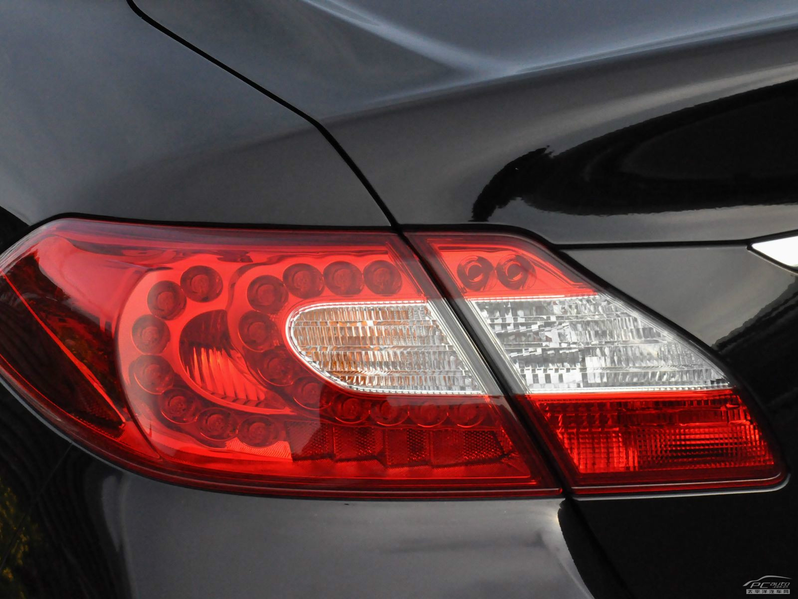 英菲尼迪M外觀高清大圖