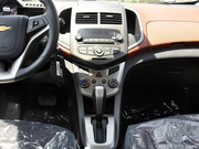 2011款 三廂 1.4L SE AT 2011款 三廂 1.4L SE AT