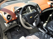 2011款 三廂 1.4L SE AT 2011款 三廂 1.4L SE AT