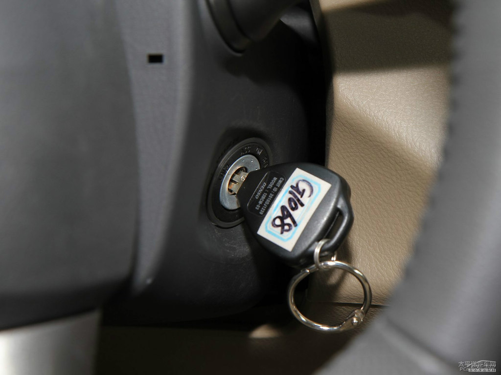 黑云母色RAV4榮放內(nèi)飾圖片