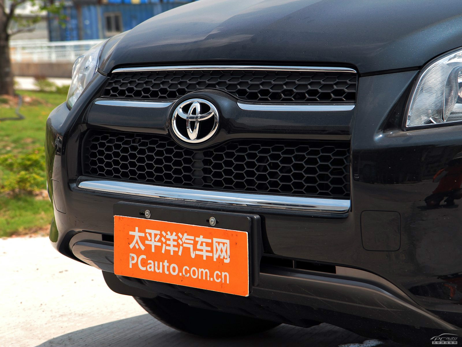 RAV4榮放外觀高清大圖