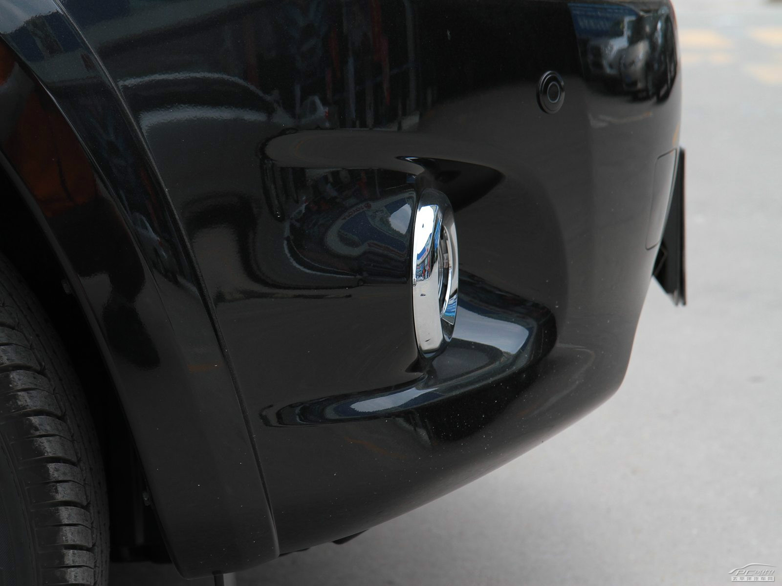 RAV4榮放外觀高清大圖