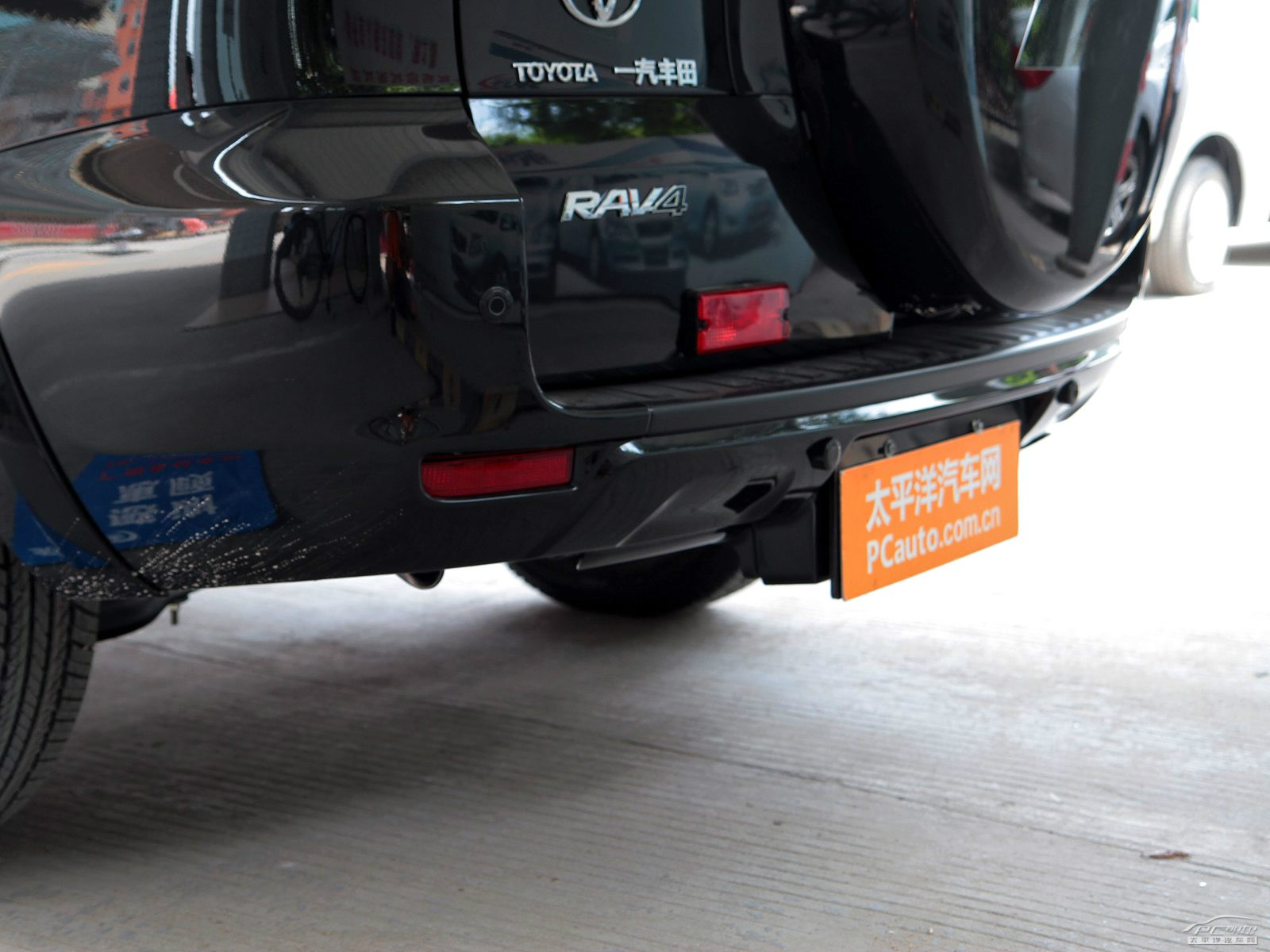 RAV4榮放外觀高清大圖