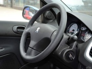 2011  1.4L ք(dng) S(l)