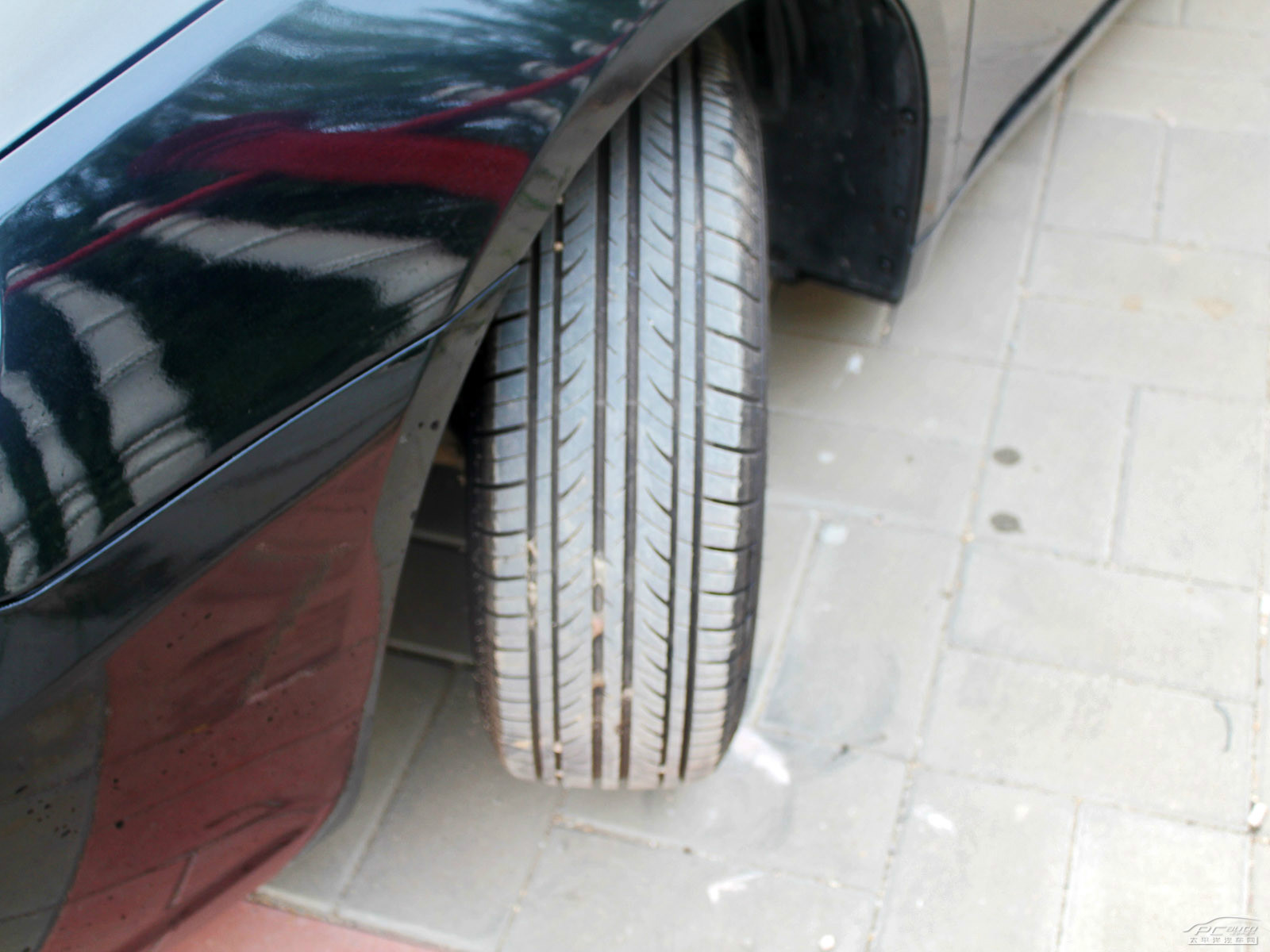 比亞迪F6細節(jié)高清大圖