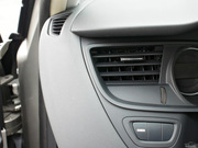 2011款 2.0L 自動舒適型 2011款 2.0L 自動舒適型