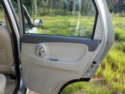 2010 1.3L CVT (bio)(zhn) (q)