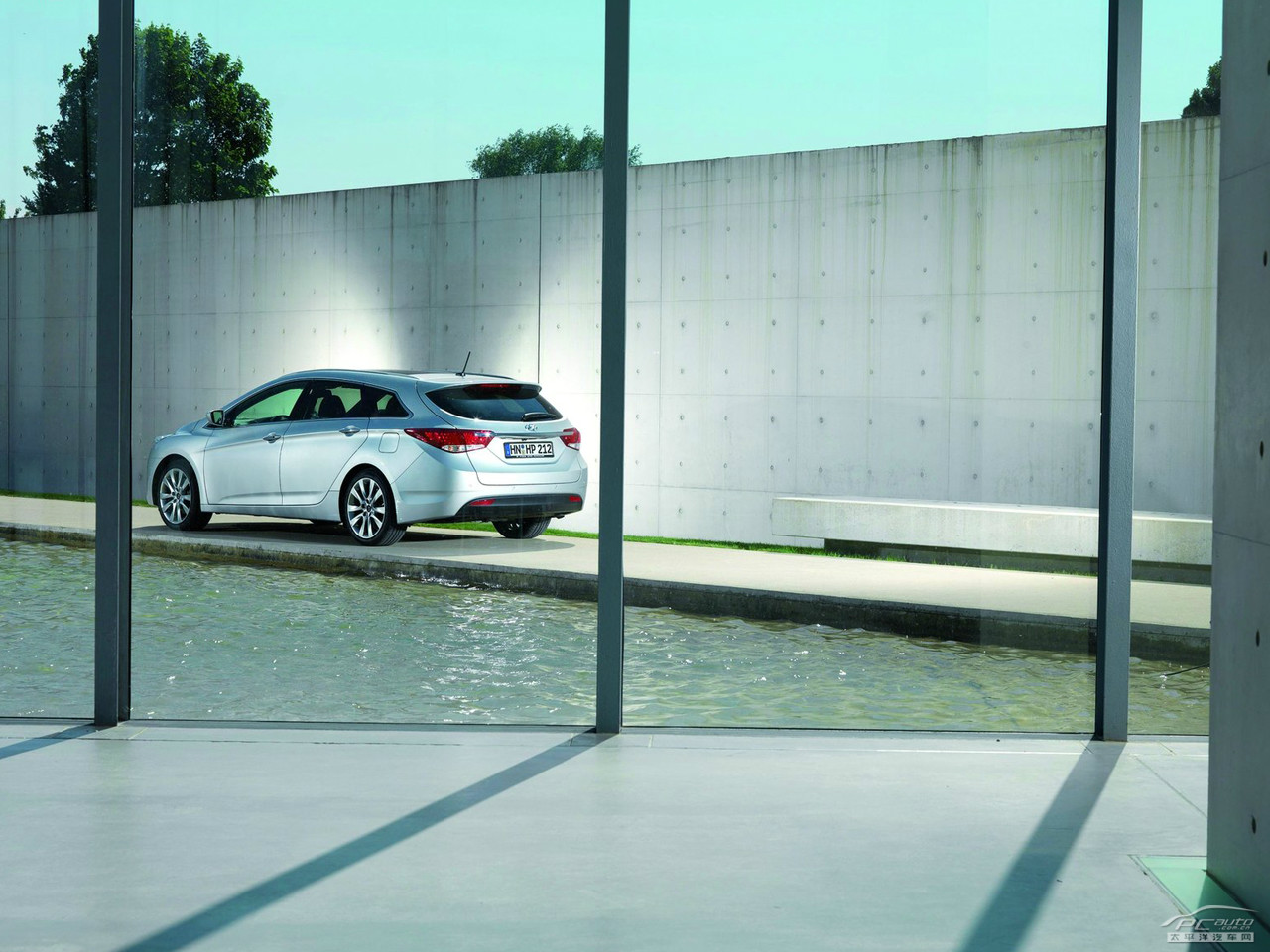 現(xiàn)代i40外觀高清大圖